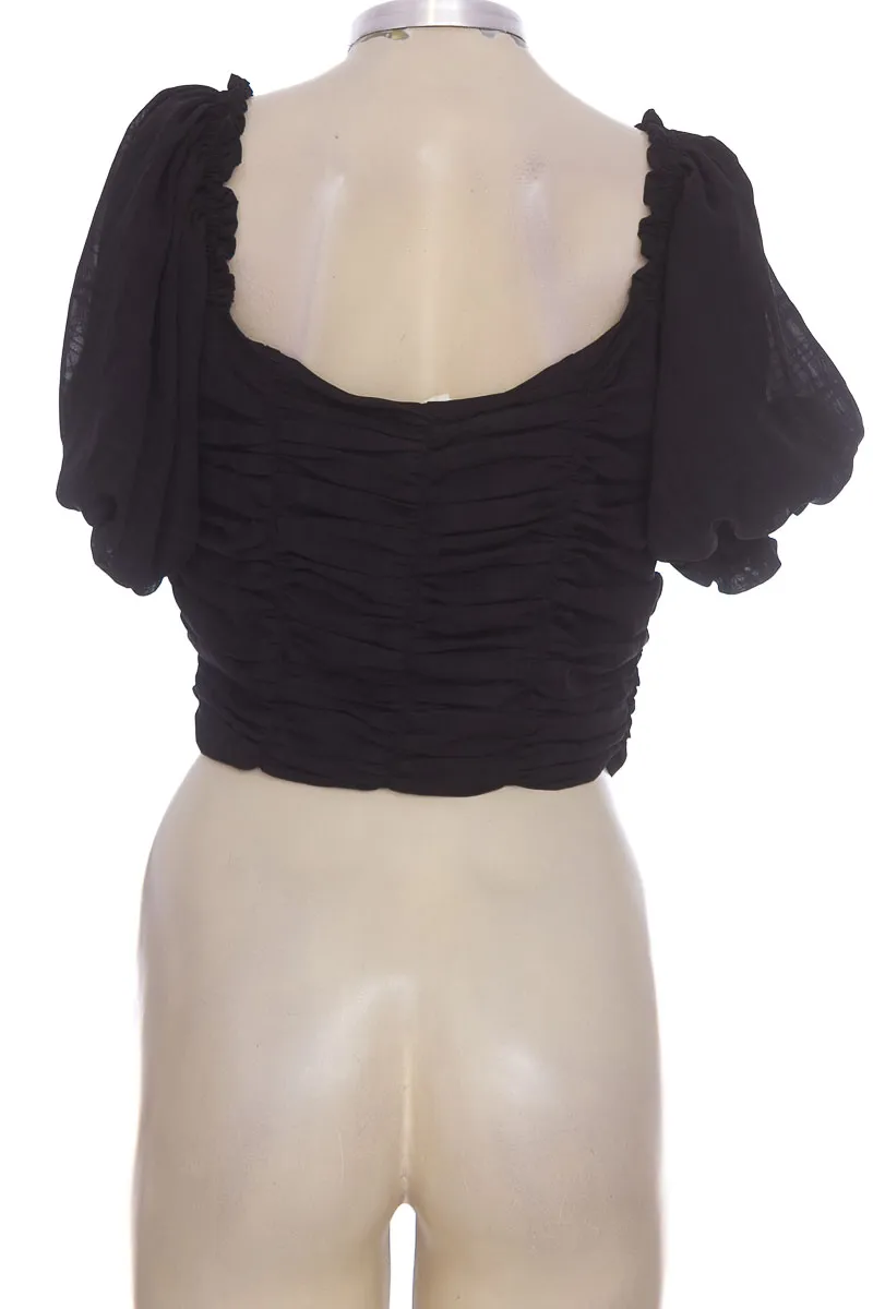 Blusa color Negro - She + Sky