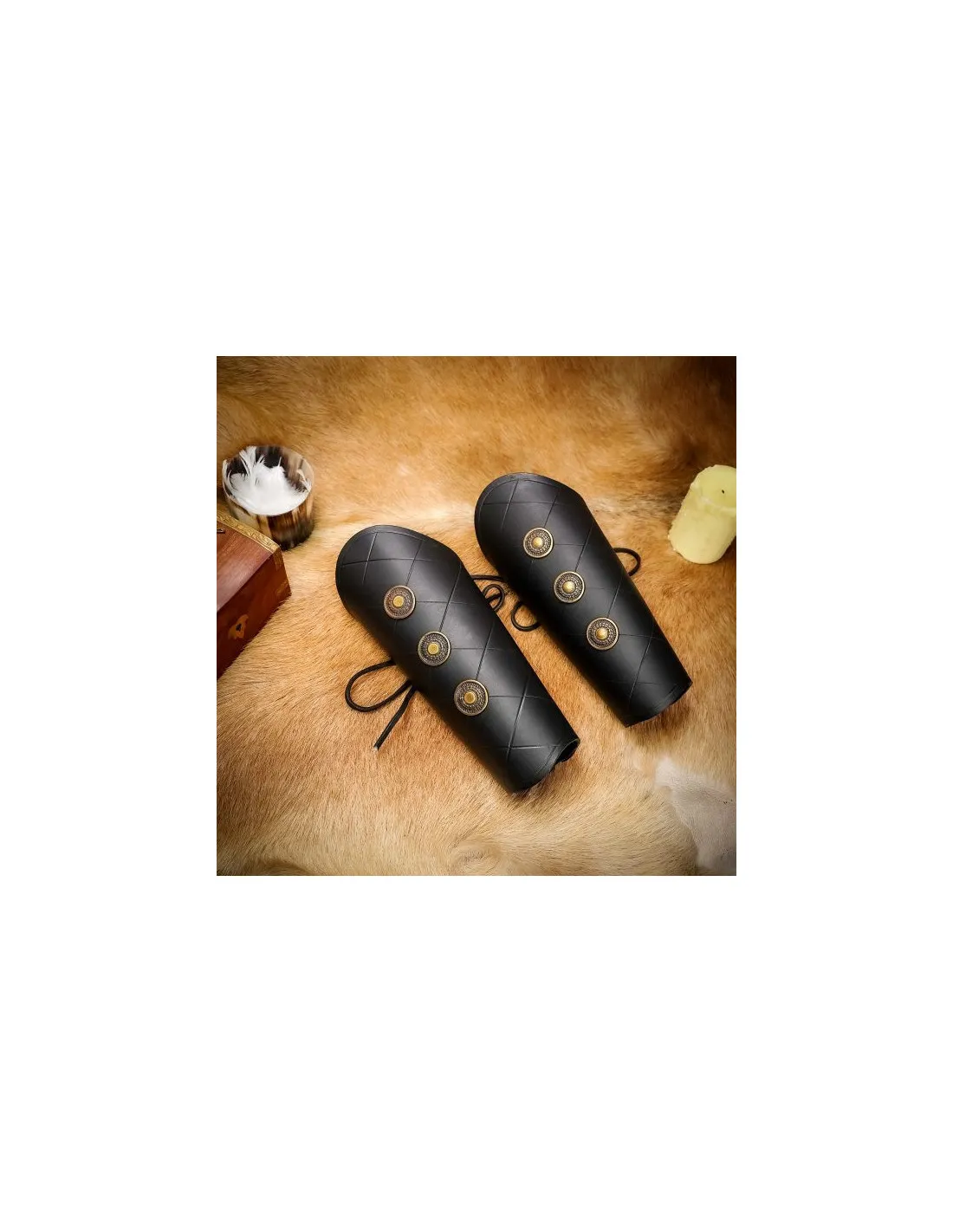 Brazaletes medieval negros con chapones