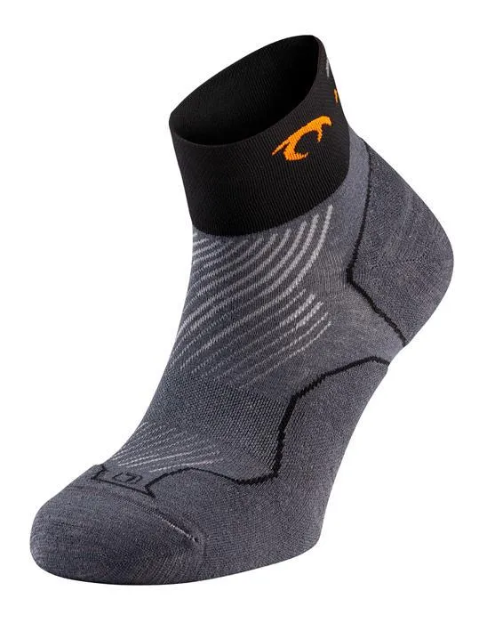 LURBEL DISTANCE Calcetín Running Unisex. Grey/black. 00C1.100U