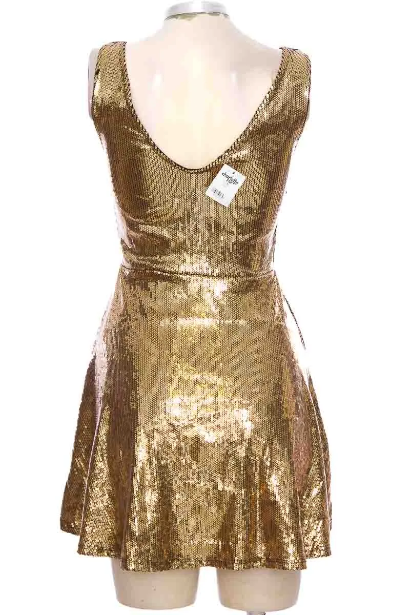 Vestido / Enterizo color Dorado - Charlotte Russe