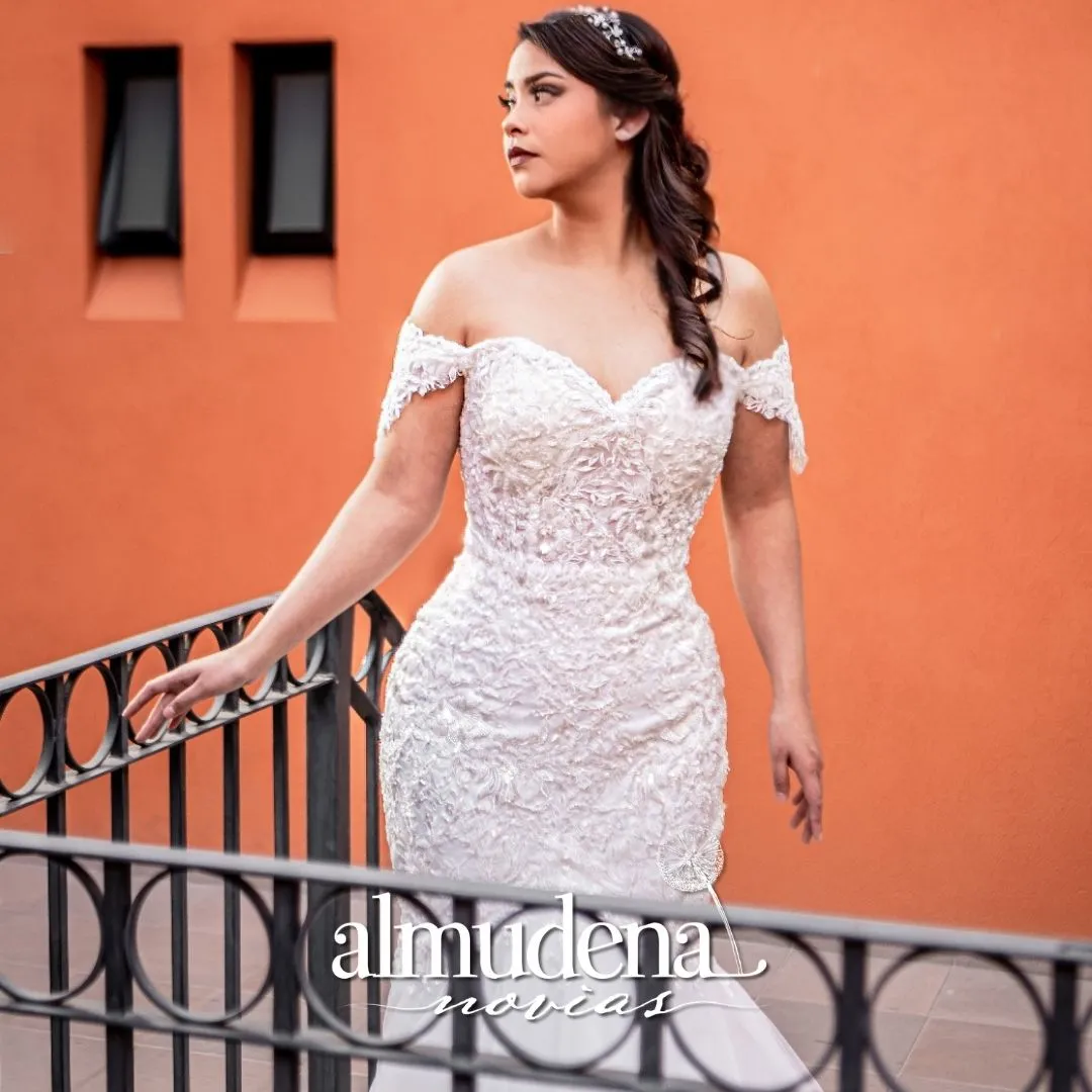 Vestido de Novia Corte Sirena Sin Hombros Encaje Bordado